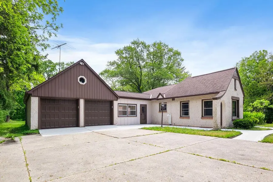 2357 State Highway 33, West Bend, WI 53095 - #2