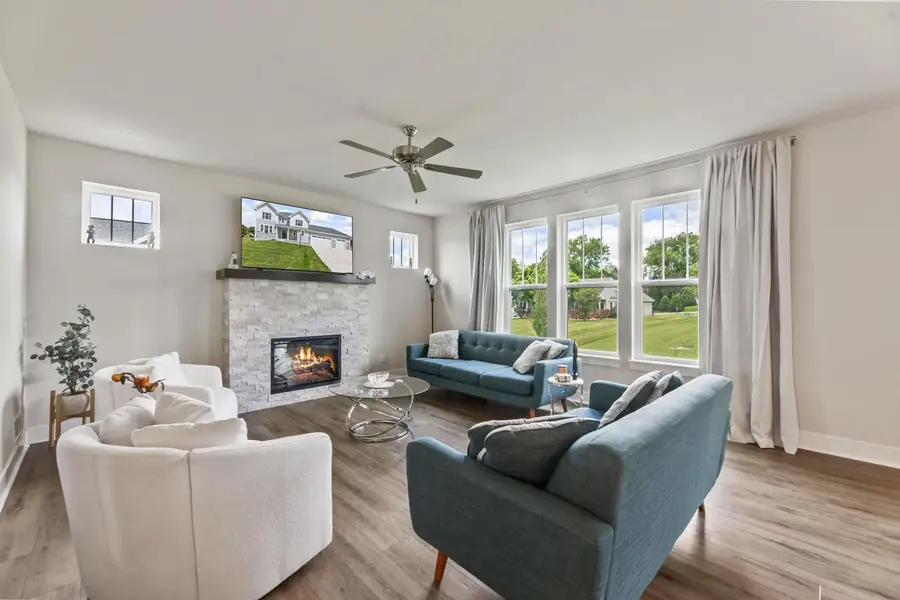W193N5036 Rosemary RIDGE, Menomonee Falls, WI 53051 - #2