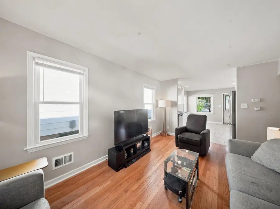 2247 E Vollmer AVENUE, Milwaukee, WI 53207 - #2