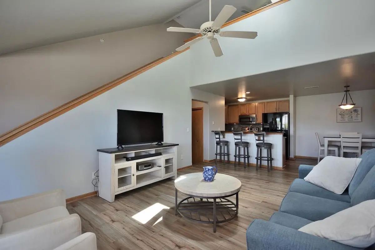 2955 W Drexel AVENUE #414, Franklin, WI 53132 - #1