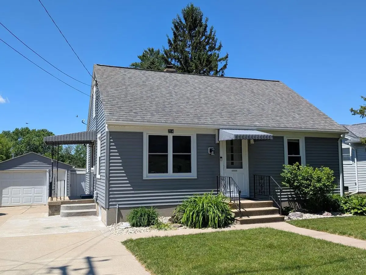 214 Fairview STREET, Watertown, WI 53094 - #1