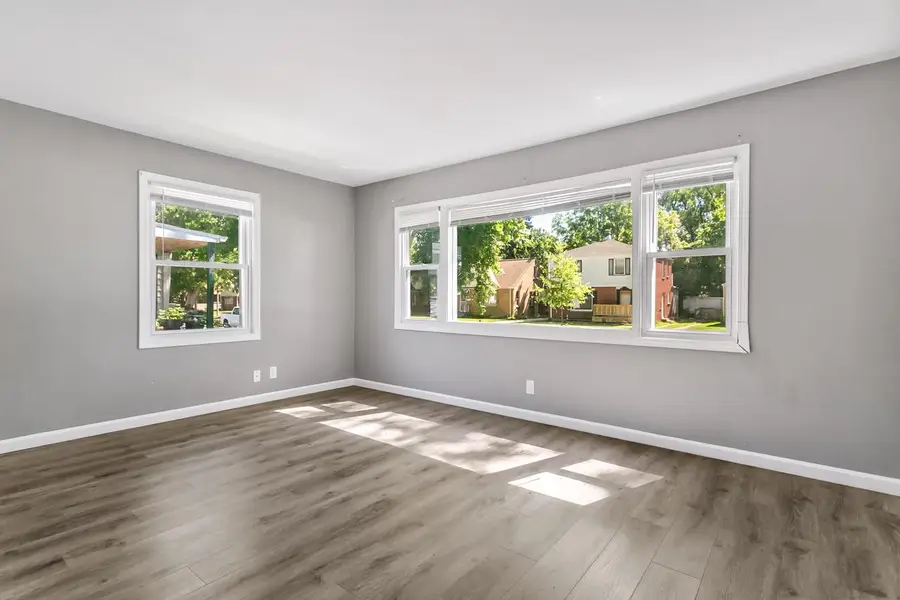 5033 N 24th STREET, Milwaukee, WI 53209 - #3