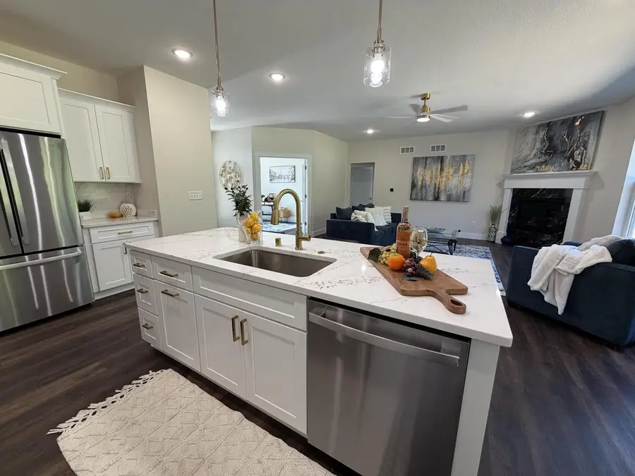 4801 Piper LANE, Mount Pleasant, WI 53403 - #2