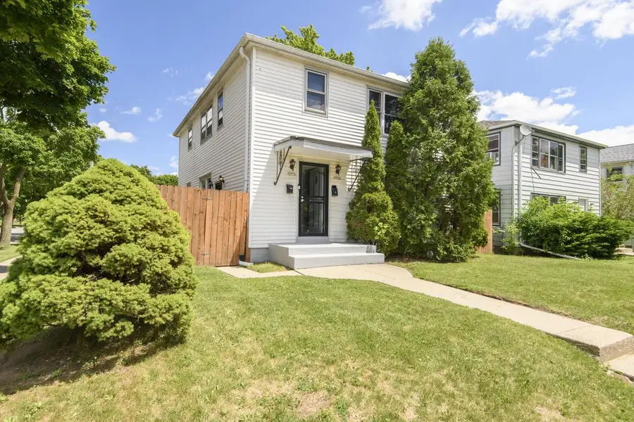 5974 N 37th STREET #5976, Milwaukee, WI 53209 - #2