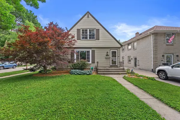 8601 Stickney AVENUE, Wauwatosa, WI 53226