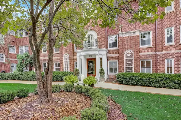 3127 N Marietta AVENUE #5, Milwaukee, WI 53211
