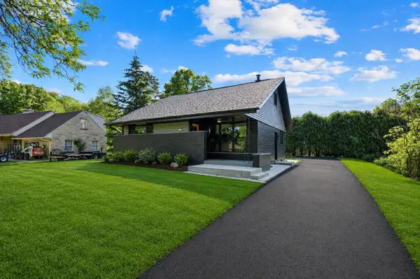7470 N Navajo ROAD, Milwaukee, WI 53217