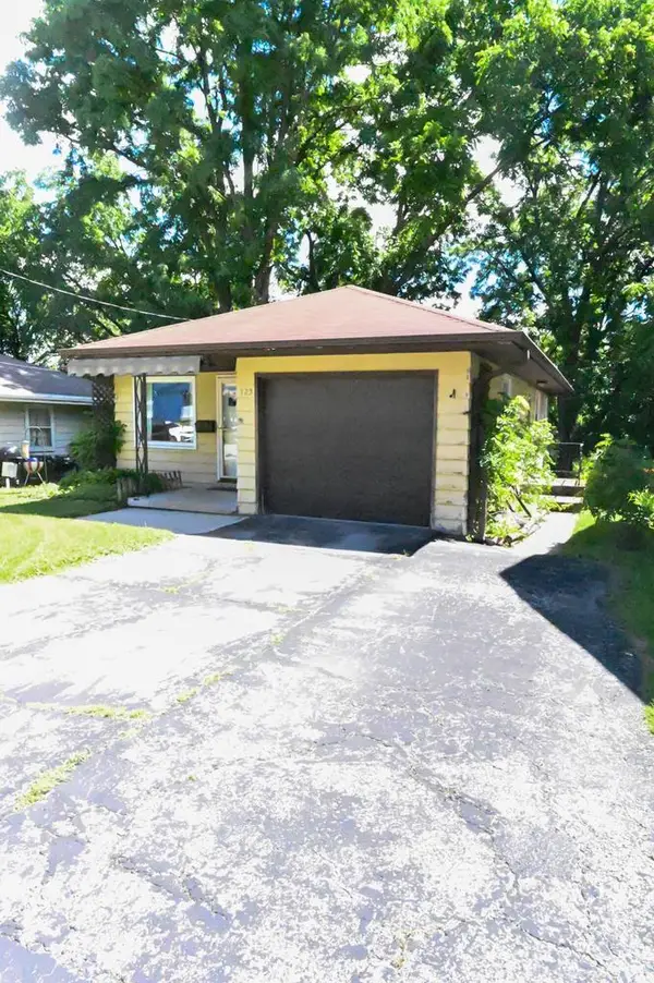 125 Spring STREET, Waukesha, WI 53188
