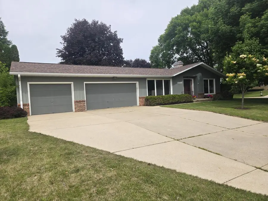 1009 Georgetown TERRACE, Beaver Dam, WI 53916 - #2