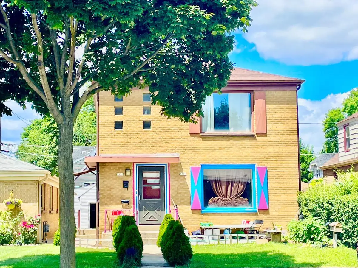 3371 S 16th STREET, Milwaukee, WI 53215 - #1