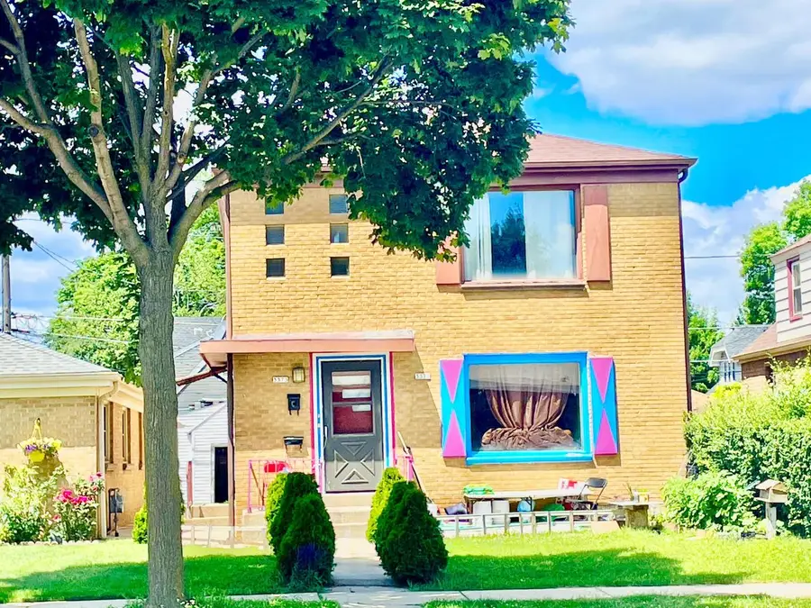 3371 S 16th STREET, Milwaukee, WI 53215 - #3