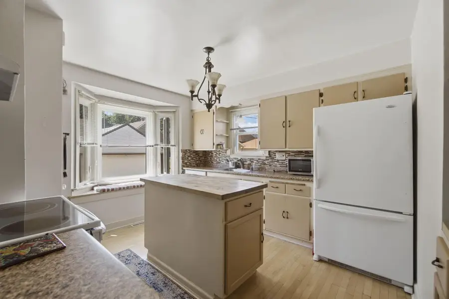 3059 S 40th STREET, Milwaukee, WI 53215 - #3