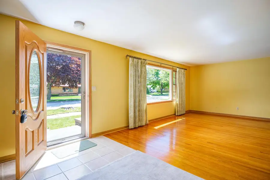 2710 S 17th STREET, Sheboygan, WI 53081 - #3