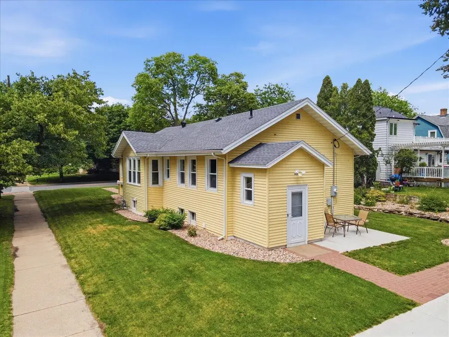 1702 Cass STREET, La Crosse, WI 54601 - #3