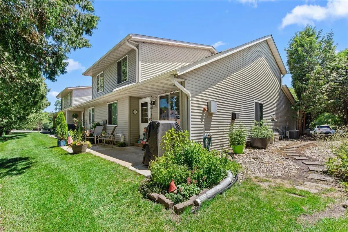 314 S Jefferson STREET #11, Waterford, WI 53185 - #1