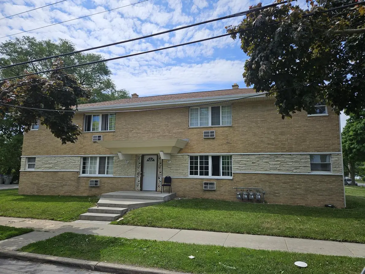 6333 W Florist AVENUE, Milwaukee, WI 53218 - #1