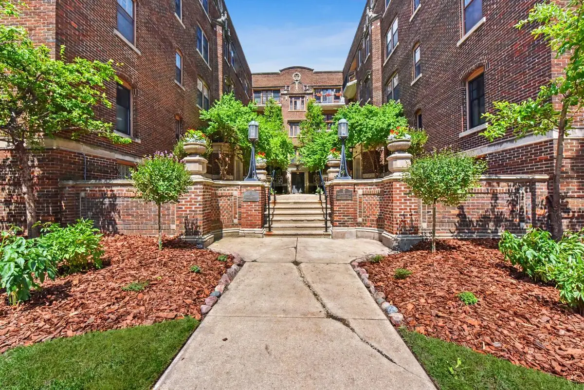 2009 N Prospect AVENUE #20, Milwaukee, WI 53202 - #1
