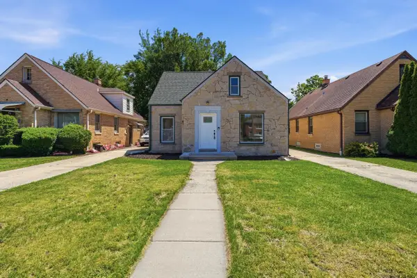 3040 N 76th STREET, Milwaukee, WI 53222