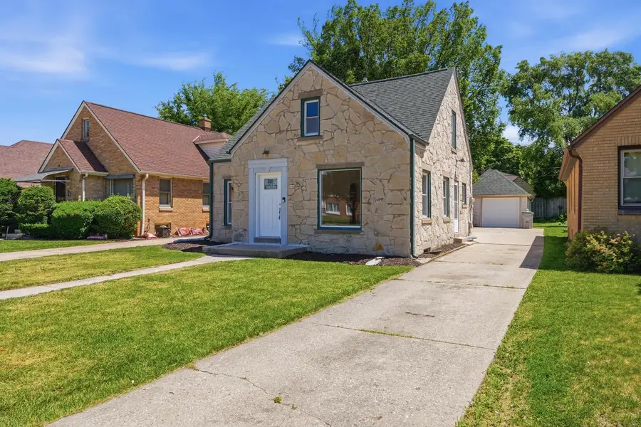 3040 N 76th STREET, Milwaukee, WI 53222 - #3