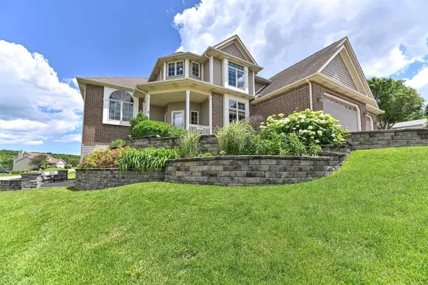 1299 Pheasant COURT, Lake Geneva, WI 53147