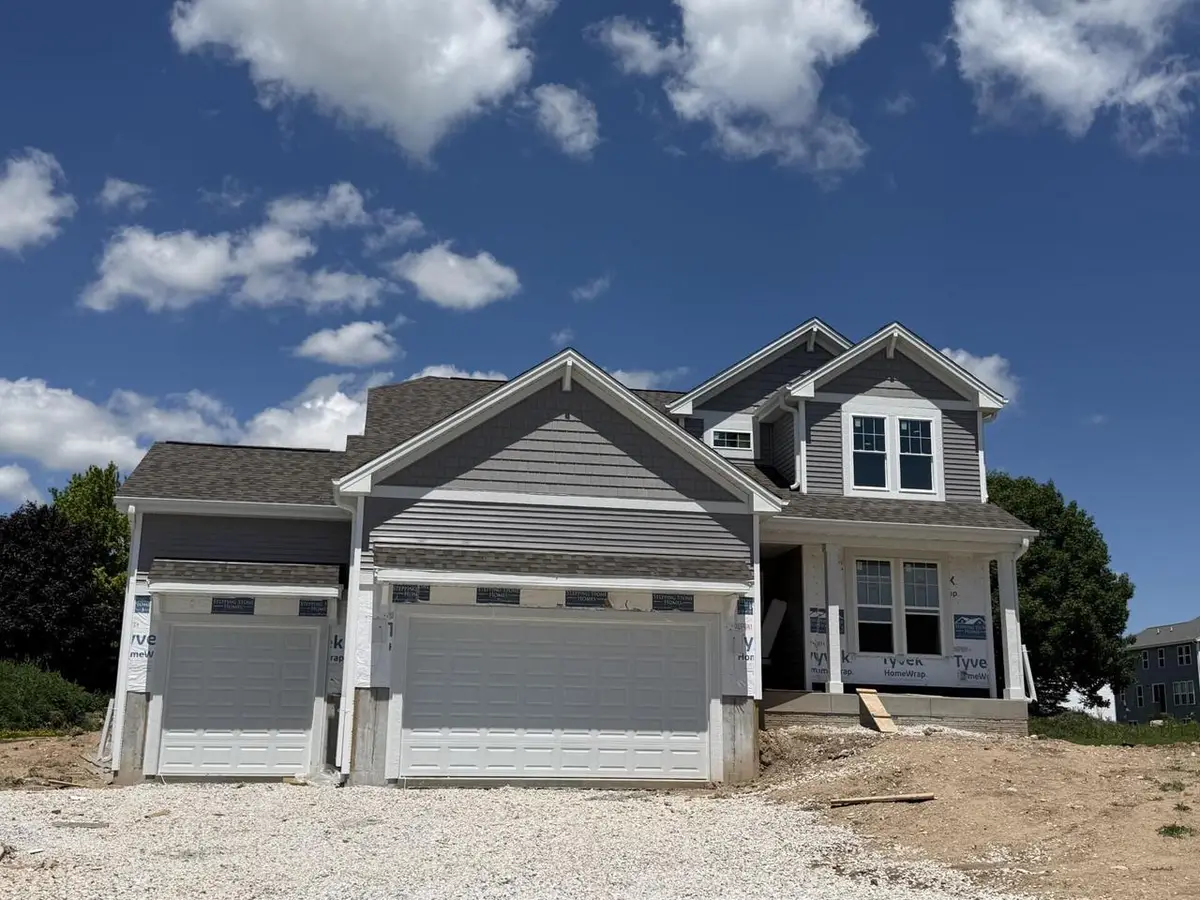 N101W16888 Tanglewood DRIVE, Germantown, WI 53022 - #1