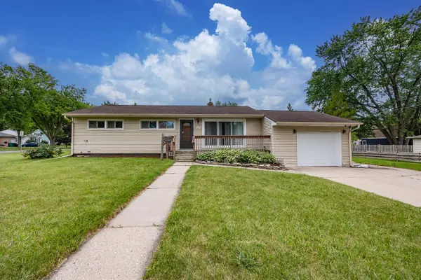 N84W16651 Ann AVENUE, Menomonee Falls, WI 53051