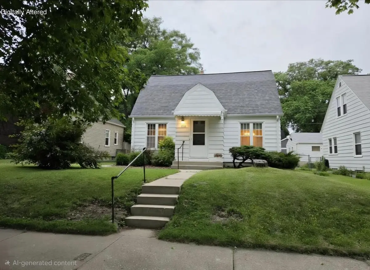 3265 S Burrell STREET, Milwaukee, WI 53207 - #1