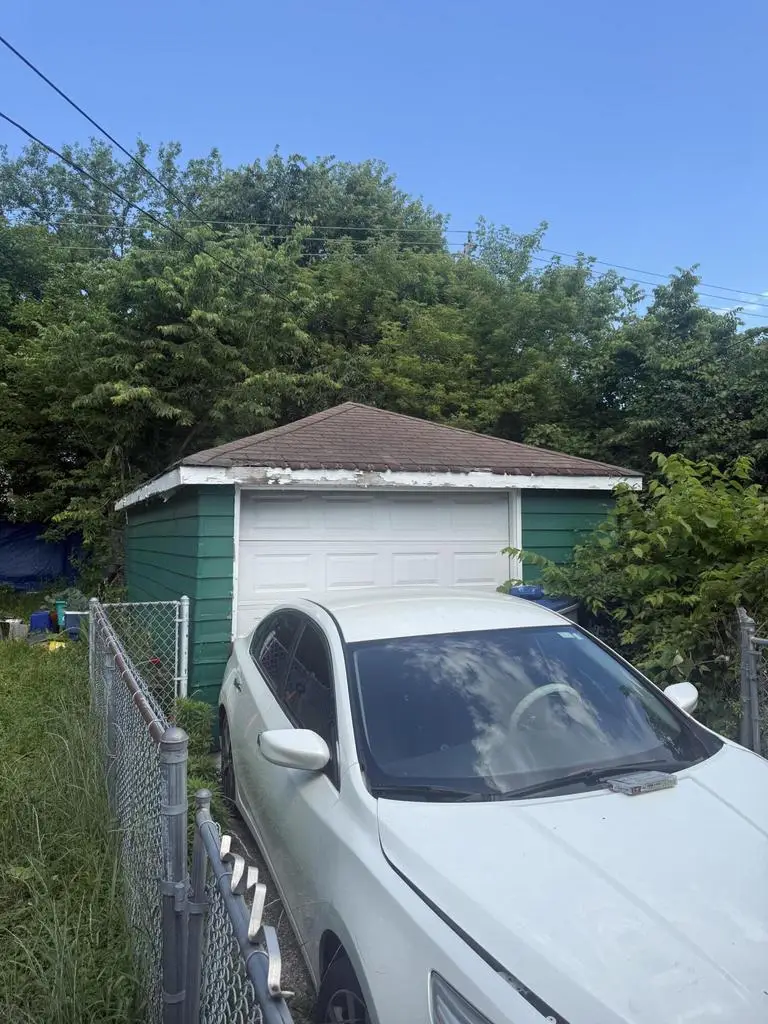 4327 N 35th STREET, Milwaukee, WI 53216 - #3