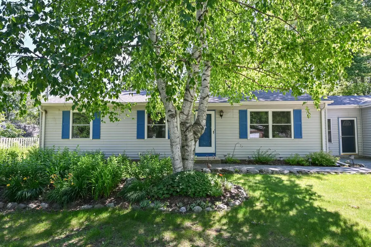 N880 Center STREET, Ixonia, WI 53036 - #1