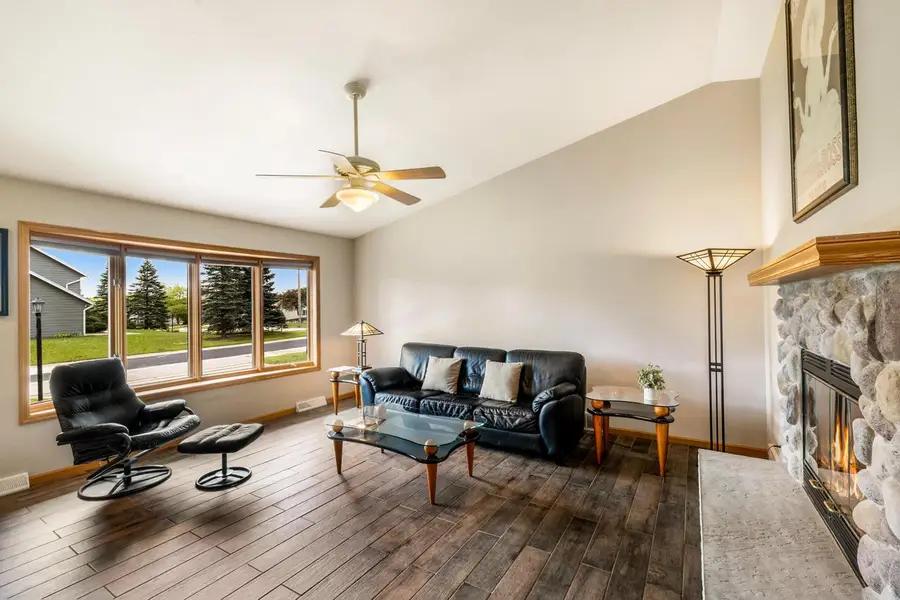 N50W14230 Fairmount AVENUE, Menomonee Falls, WI 53051 - #2