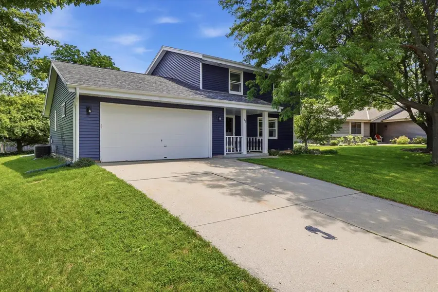 2028 Chapman DRIVE, Waukesha, WI 53189 - #3