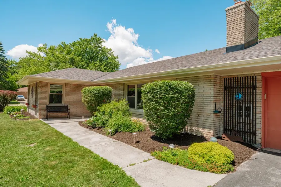 N68W15240 Prudence DRIVE, Menomonee Falls, WI 53051 - #3