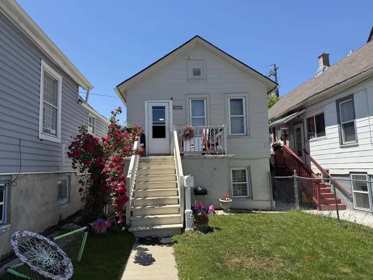 1711 S 15th PLACE, Milwaukee, WI 53204 - #1