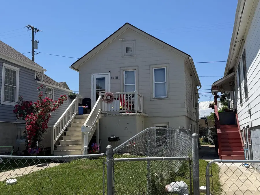 1711 S 15th PLACE, Milwaukee, WI 53204 - #3