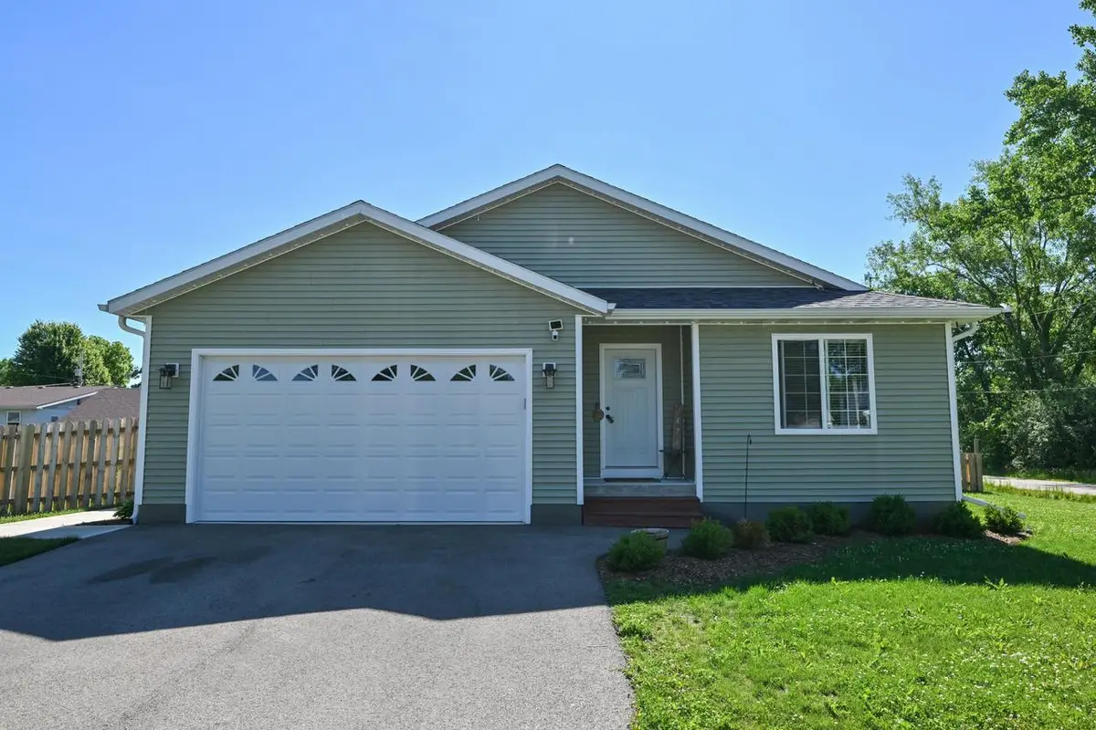 N1476 Chicago DRIVE, Genoa City, WI 53128 - #1