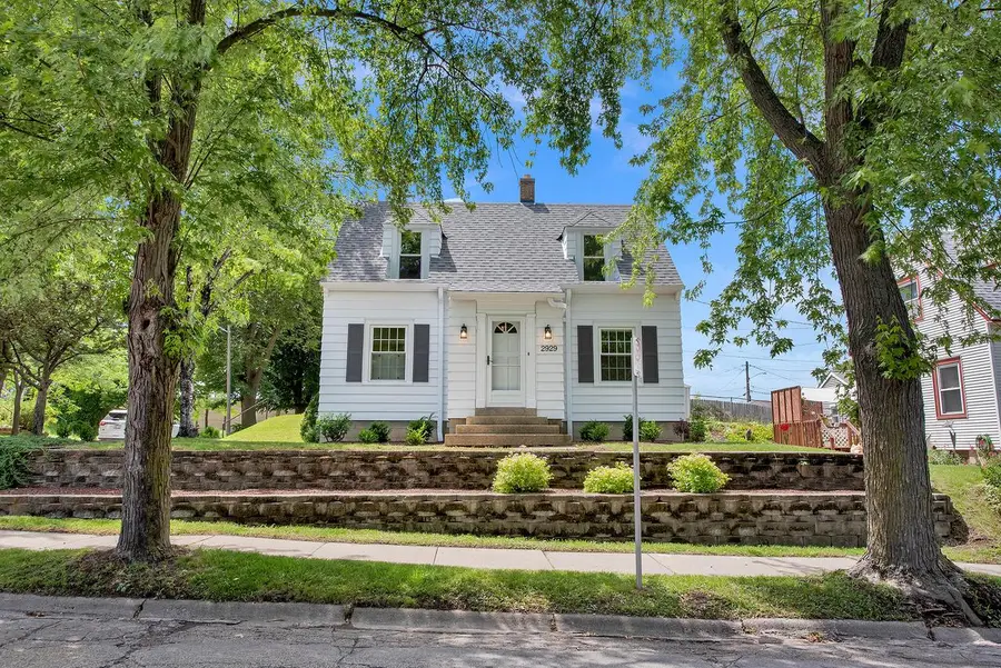 2929 S Ellen STREET, Milwaukee, WI 53207 - #2