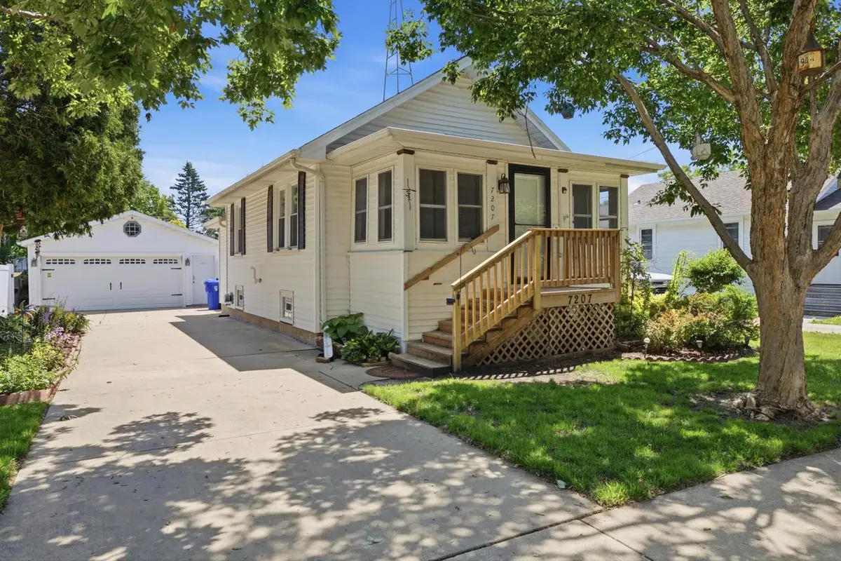 7207 45th AVENUE, Kenosha, WI 53142 - #1