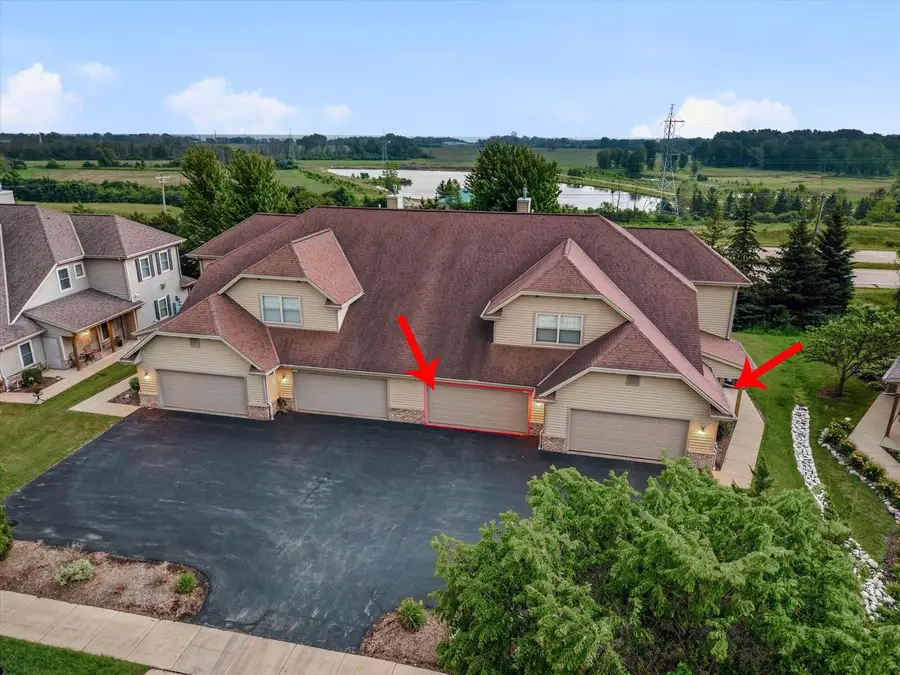 1724 New Port Vista DRIVE, Grafton, WI 53024 - #2