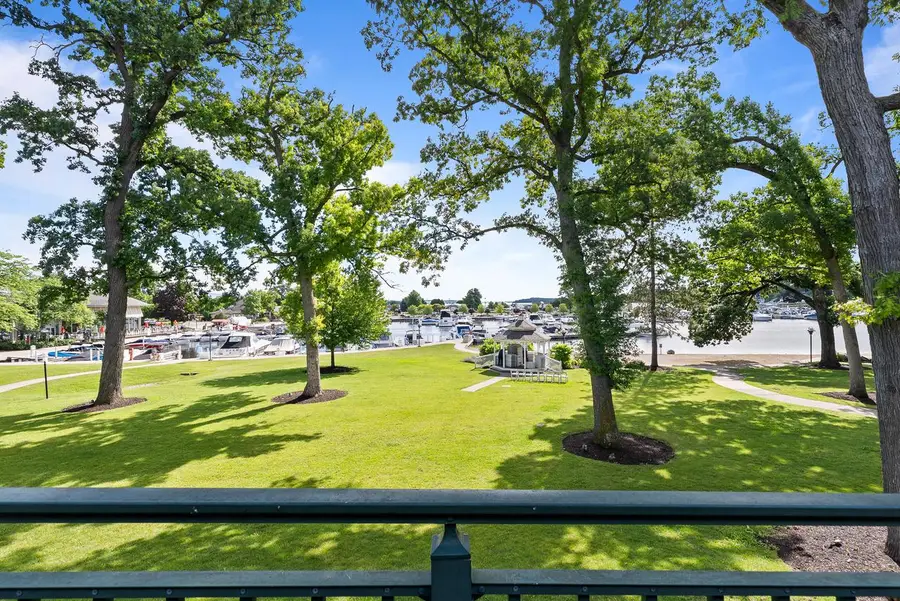 269 Fontana BOULEVARD #2466, Fontana, WI 53125 - #3