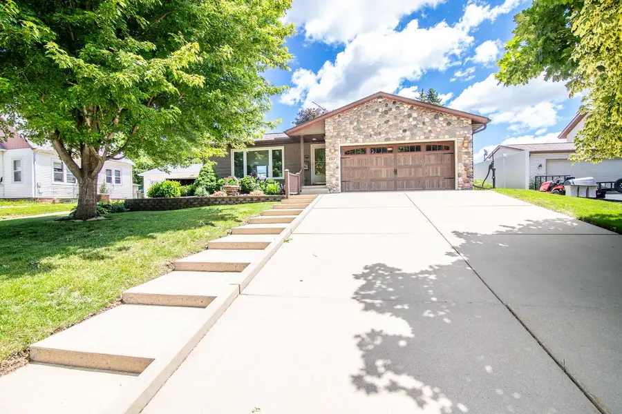 1317 Dakota STREET, Watertown, WI 53094 - #2