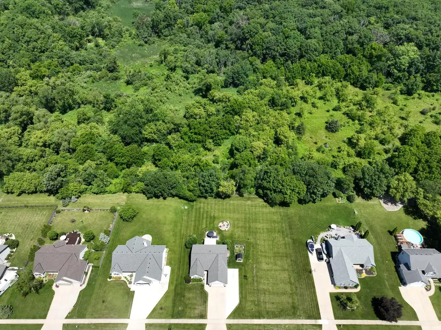 29306 River View PARKWAY, Burlington, WI 53105 - #2