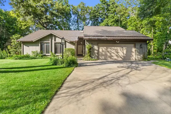 4206 Fox Hills DRIVE, Janesville, WI 53546