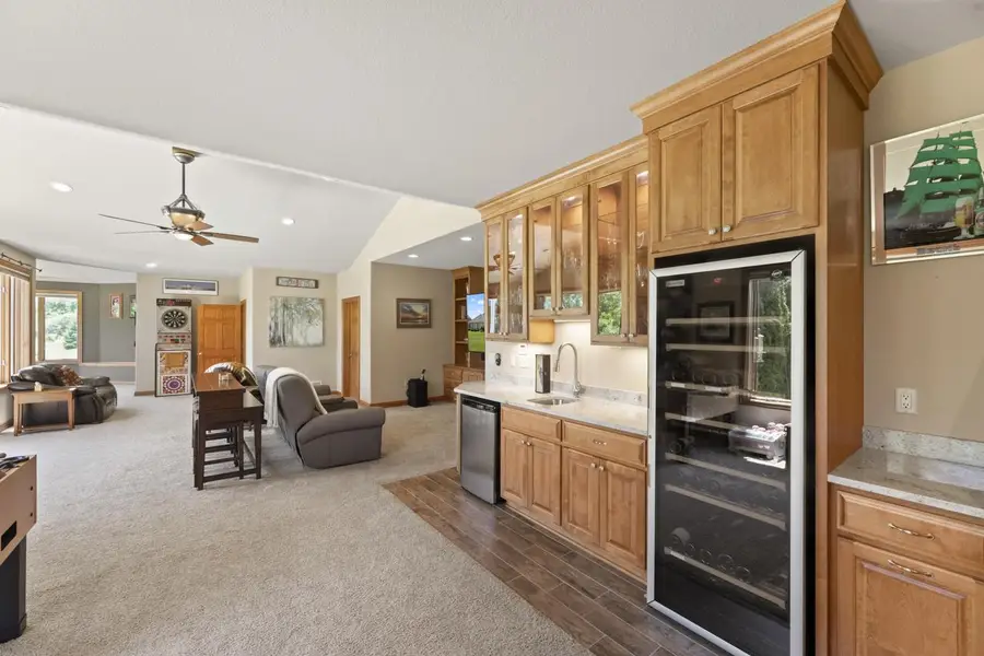 W314N352 Lara LANE #402, Delafield, WI 53018 - #3