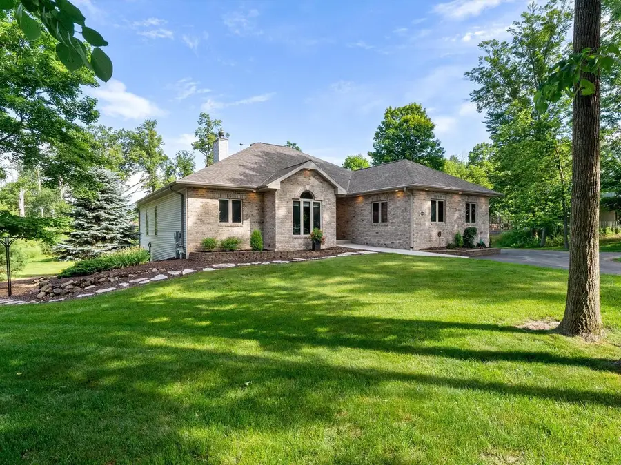 2226 Fairfield LANE, Plymouth, WI 53073 - #2