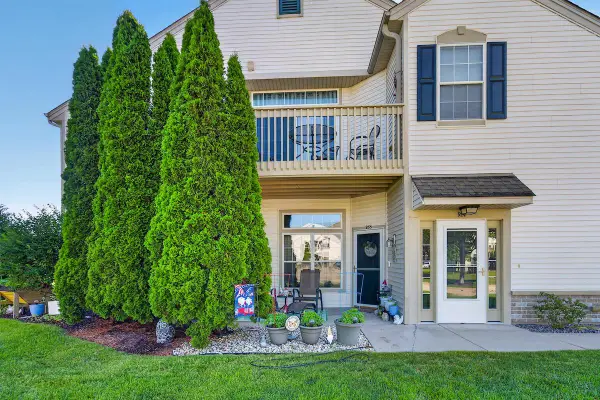 985 Hastings COURT #101, Mount Pleasant, WI 53406