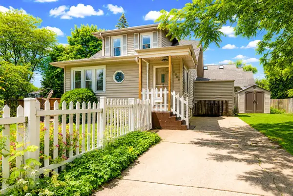 1500 E Kensington BOULEVARD, Shorewood, WI 53211