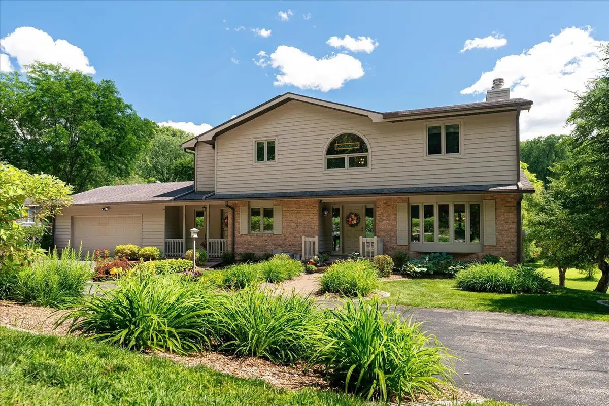 W5373 Boma ROAD, La Crosse, WI 54601 - #1