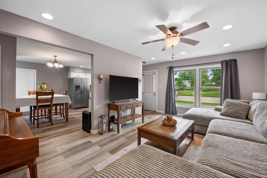 307 N 7th STREET, Waterford, WI 53185 - #3