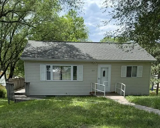 4114 Bank DRIVE, La Crosse, WI 54601 - #1