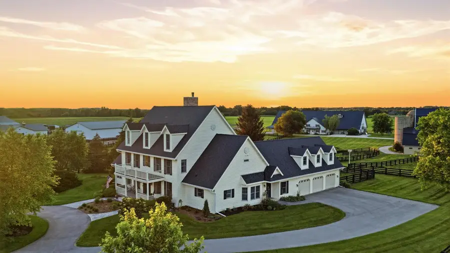 N76W36096 Saddlebrook LANE, Oconomowoc, WI 53066 - #3